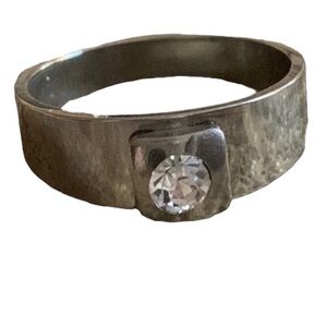 Mens Sleek Crystal Rhinestone Silver Tone Metal Ring Jewelry Size 7.75